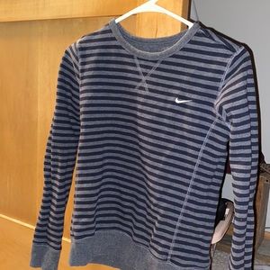 Nike crew neck